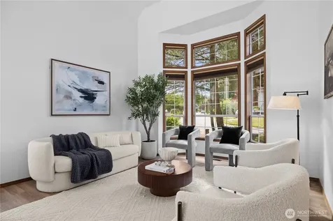 3736 248th Place SE Sammamish WA 98029