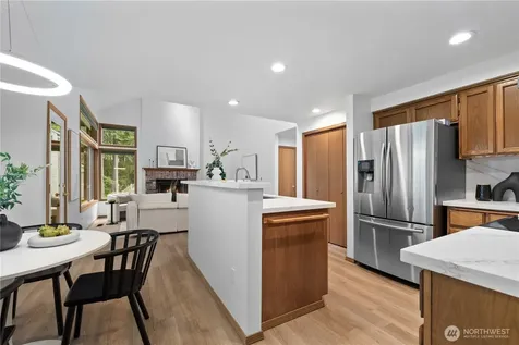 3736 248th Place SE Sammamish WA 98029