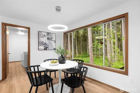 3736 248th Place SE Sammamish WA 98029