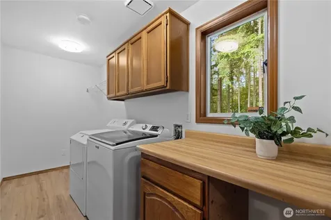 3736 248th Place SE Sammamish WA 98029