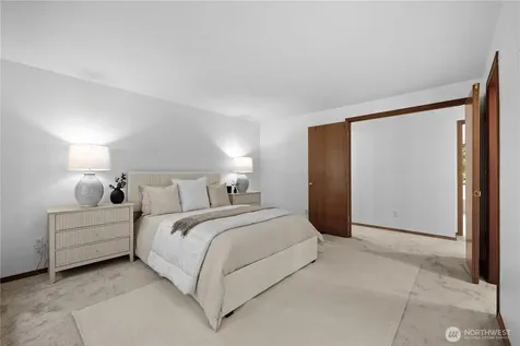 3736 248th Place SE Sammamish WA 98029