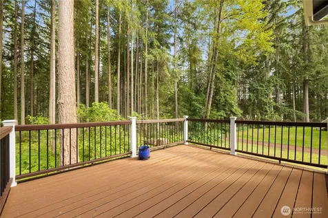 3736 248th Place SE Sammamish WA 98029