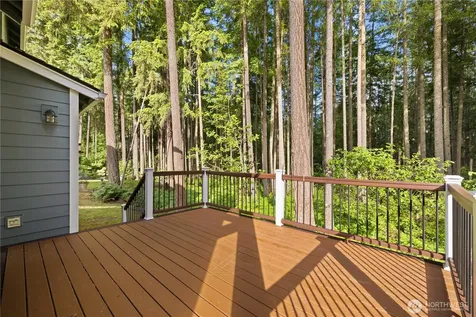 3736 248th Place SE Sammamish WA 98029