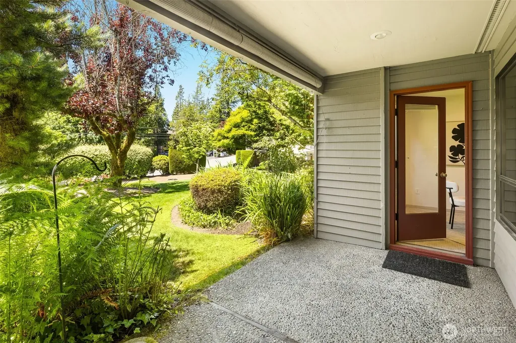 11626 100th Avenue NE Kirkland WA 98034