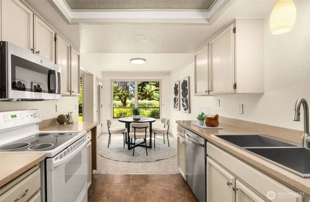 11626 100th Avenue NE Kirkland WA 98034