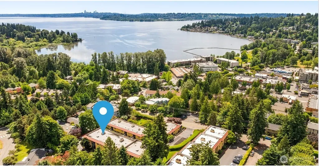 11626 100th Avenue NE Kirkland WA 98034