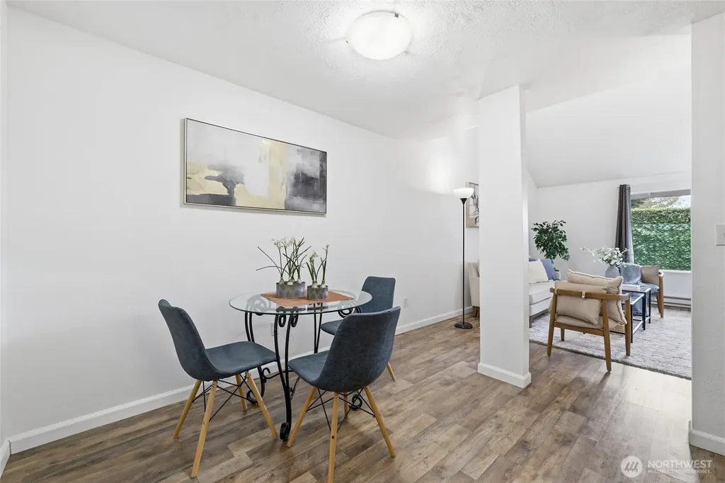 4308 NE Sunset Boulevard Renton WA 98059