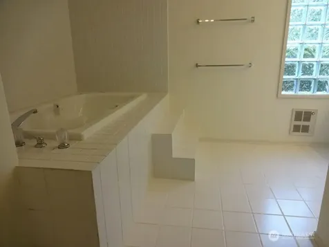14924 SE 47th Place Bellevue WA 98006