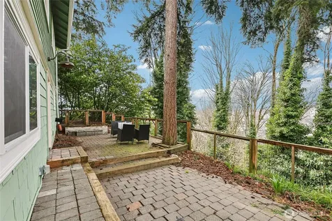 1911 12th Avenue S Seattle WA 98144