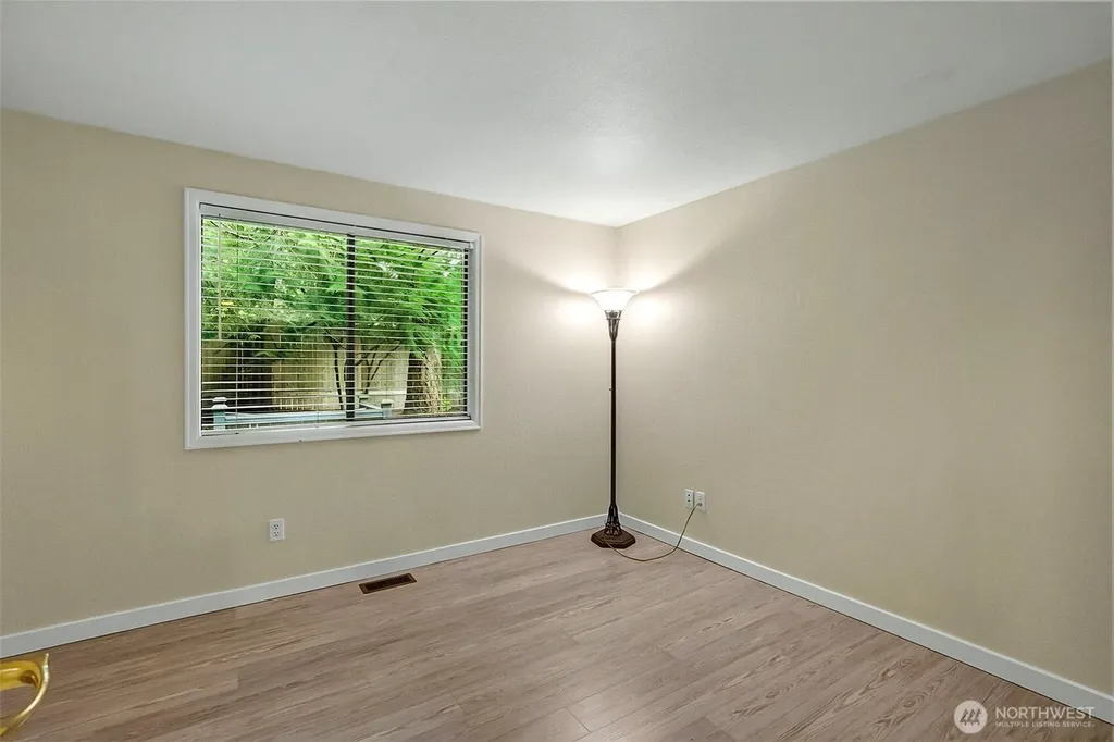 1805 Village Green Drive Mill Creek WA 98012
