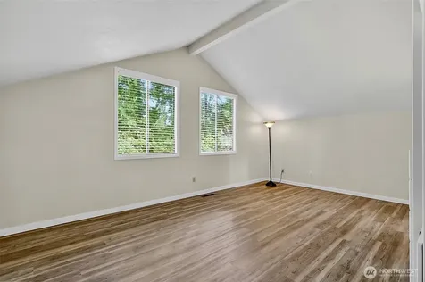 1805 Village Green Drive Mill Creek WA 98012