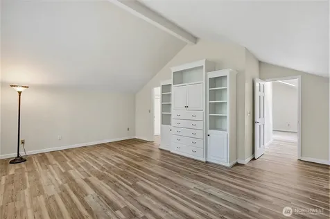 1805 Village Green Drive Mill Creek WA 98012