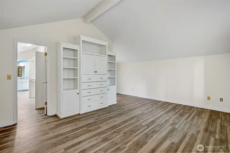 1805 Village Green Drive Mill Creek WA 98012