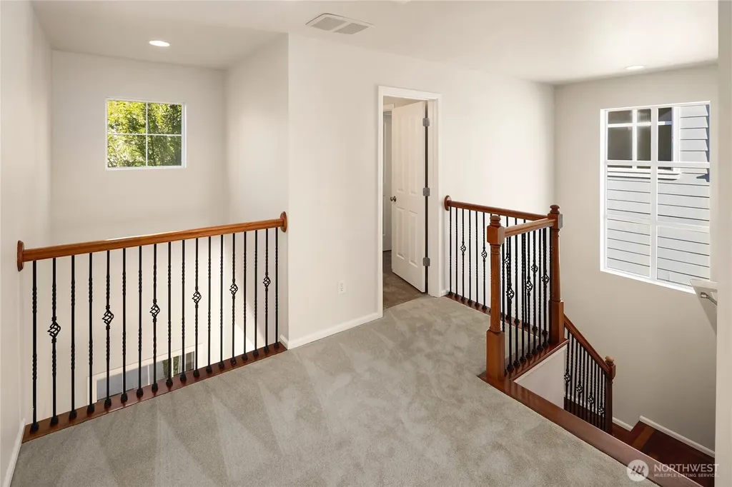 2441 31st Avenue NE Issaquah WA 98029