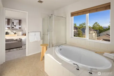 2441 31st Avenue NE Issaquah WA 98029
