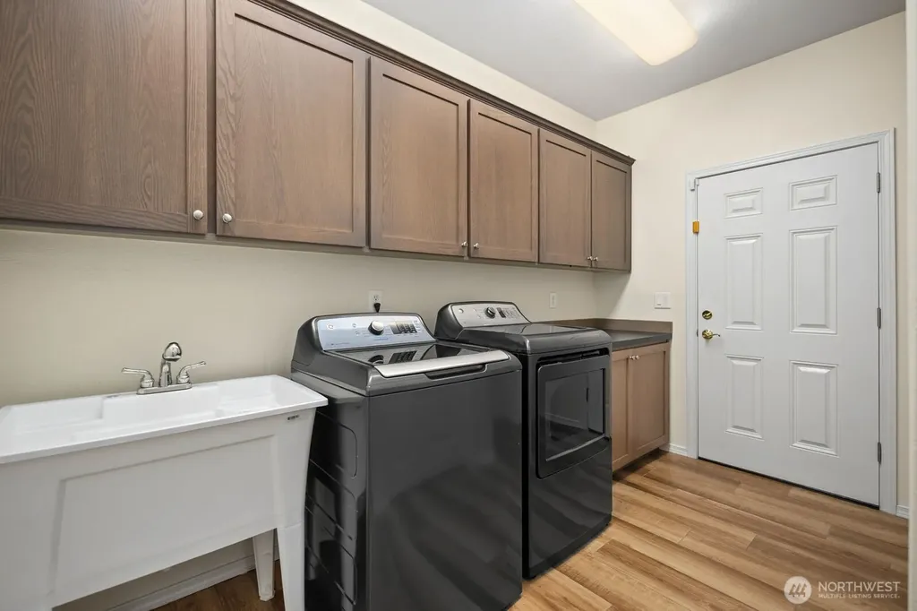 2412 173rd Avenue Ct E Lake Tapps WA 98391