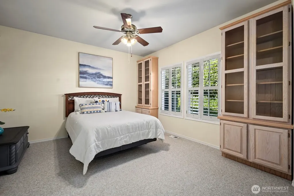 2412 173rd Avenue Ct E Lake Tapps WA 98391