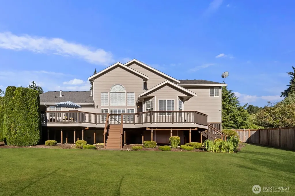 2412 173rd Avenue Ct E Lake Tapps WA 98391
