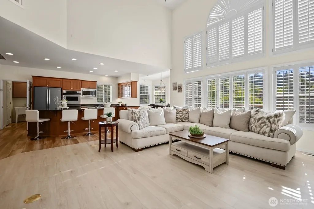2412 173rd Avenue Ct E Lake Tapps WA 98391