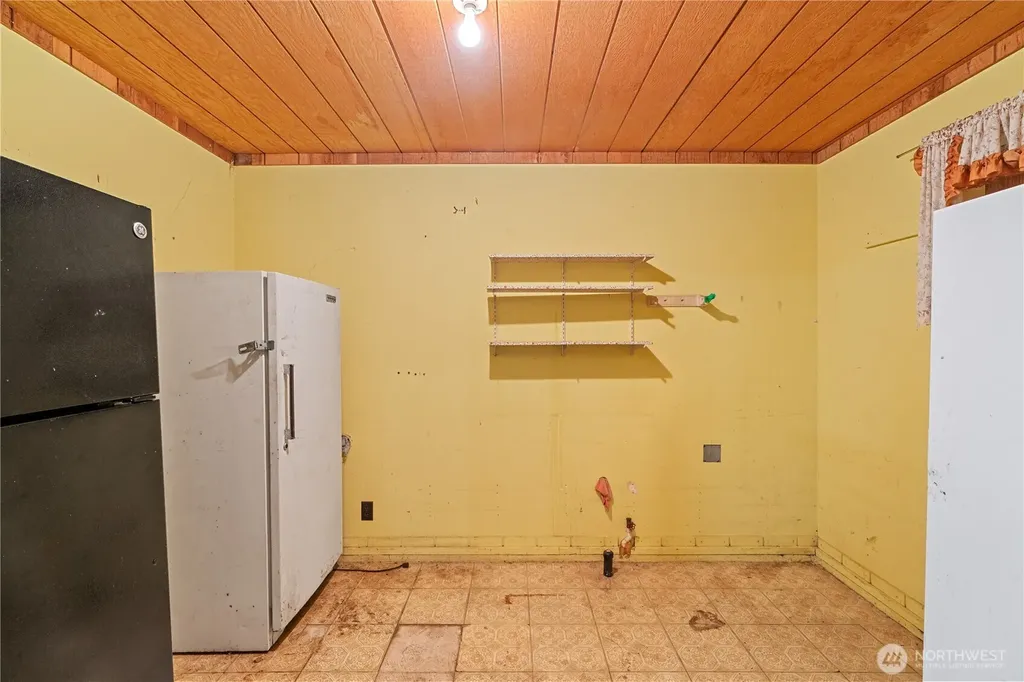 7 N Rosemary Lane Elma WA 98541