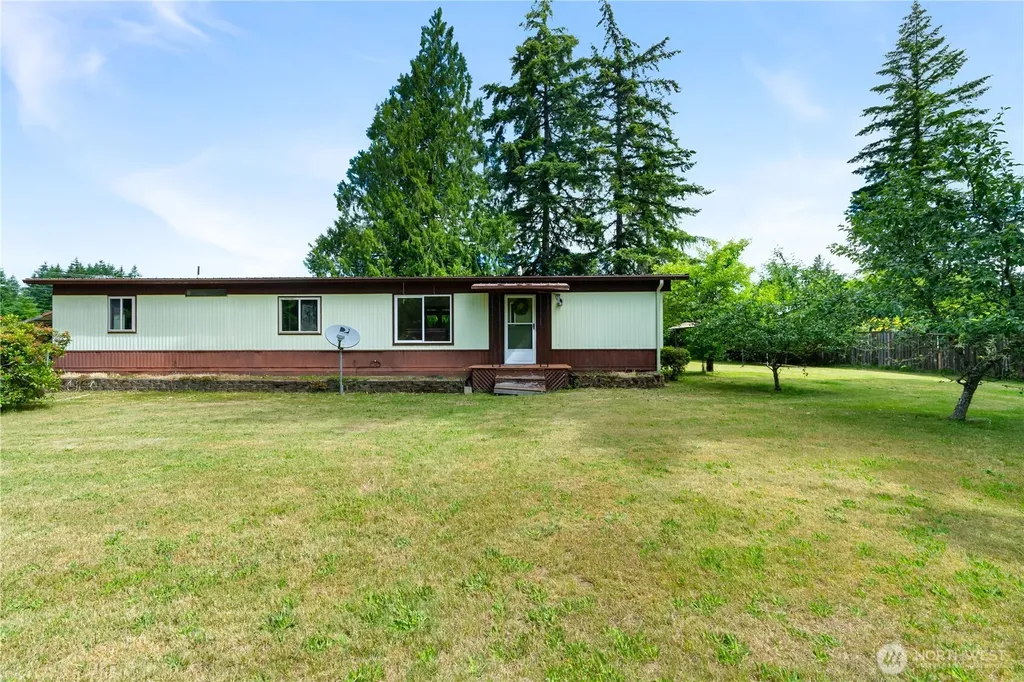 7 N Rosemary Lane Elma WA 98541