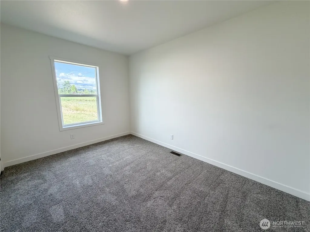 4561 Windemere Street Longview WA 98632