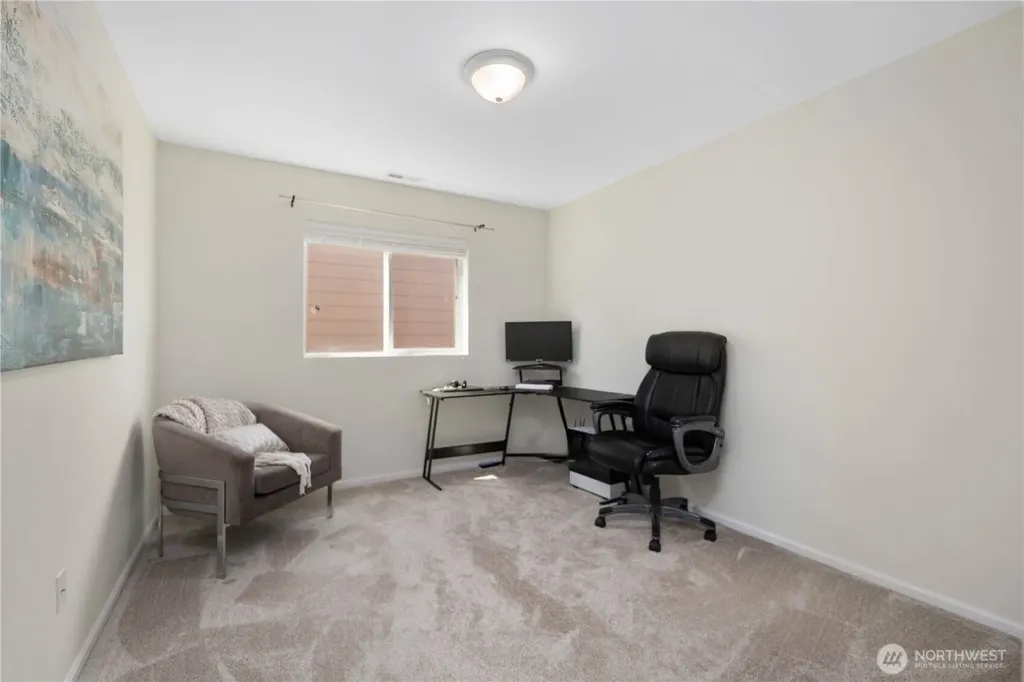 38030 41st Place S Auburn WA 98001