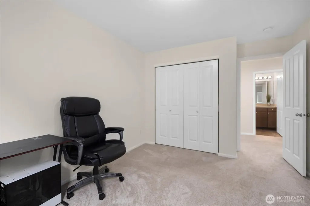 38030 41st Place S Auburn WA 98001