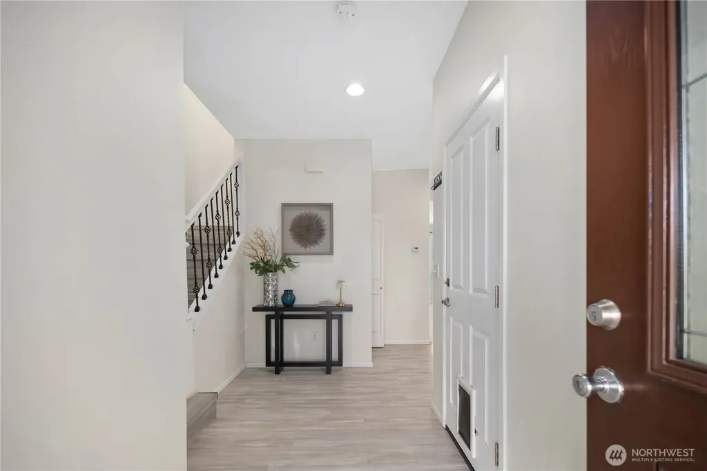 38030 41st Place S Auburn WA 98001