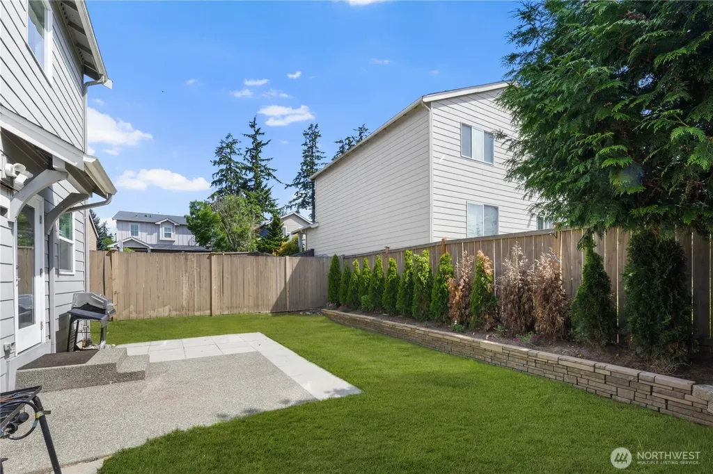 38030 41st Place S Auburn WA 98001