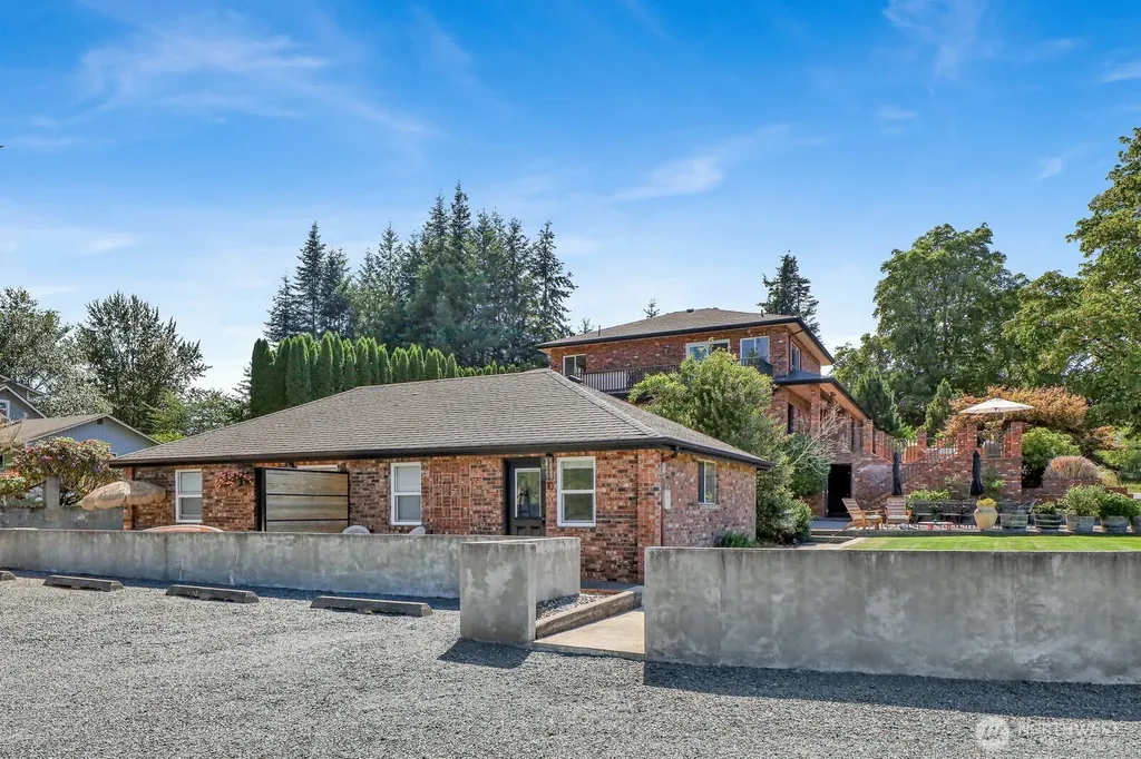 12949 S Front Street Mount Vernon WA 98273