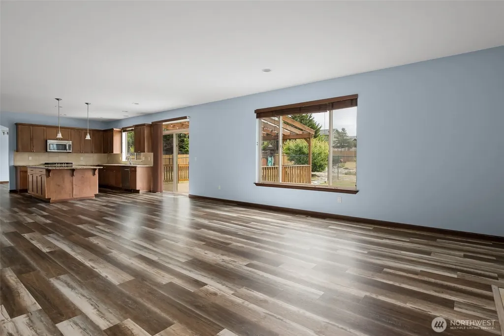 1033 Lyle Ridge Circle Oak Harbor WA 98277