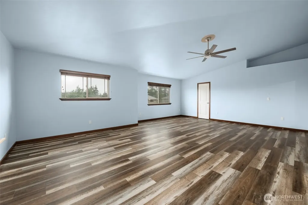 1033 Lyle Ridge Circle Oak Harbor WA 98277