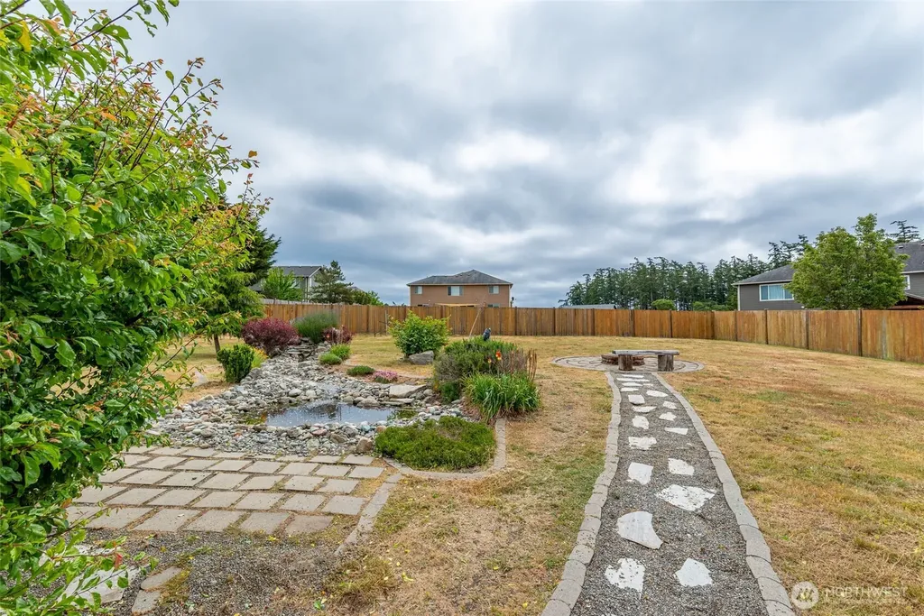 1033 Lyle Ridge Circle Oak Harbor WA 98277