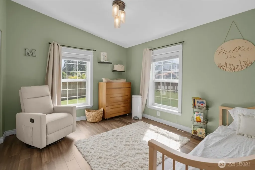 18612 72nd Avenue NE Kenmore WA 98028