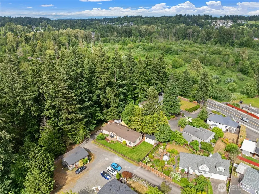 18612 72nd Avenue NE Kenmore WA 98028