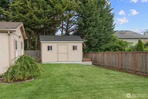 18612 72nd Avenue NE Kenmore WA 98028