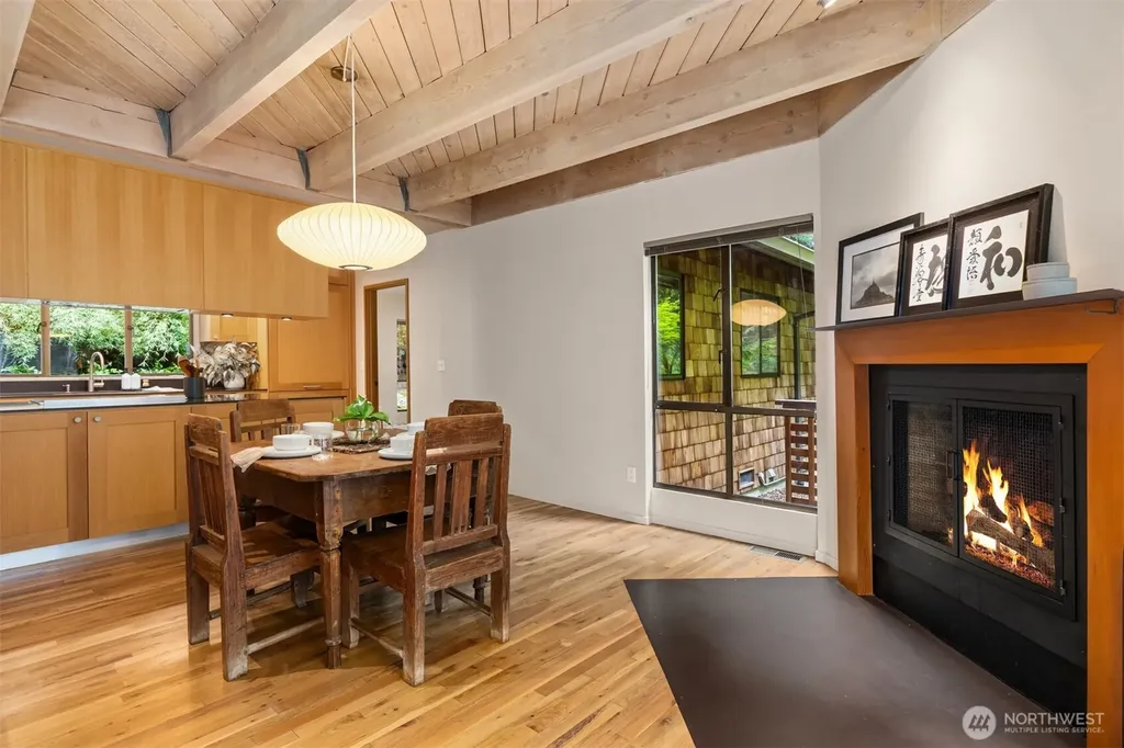 8151 NE Hidden Cove Road Bainbridge Island WA 98110