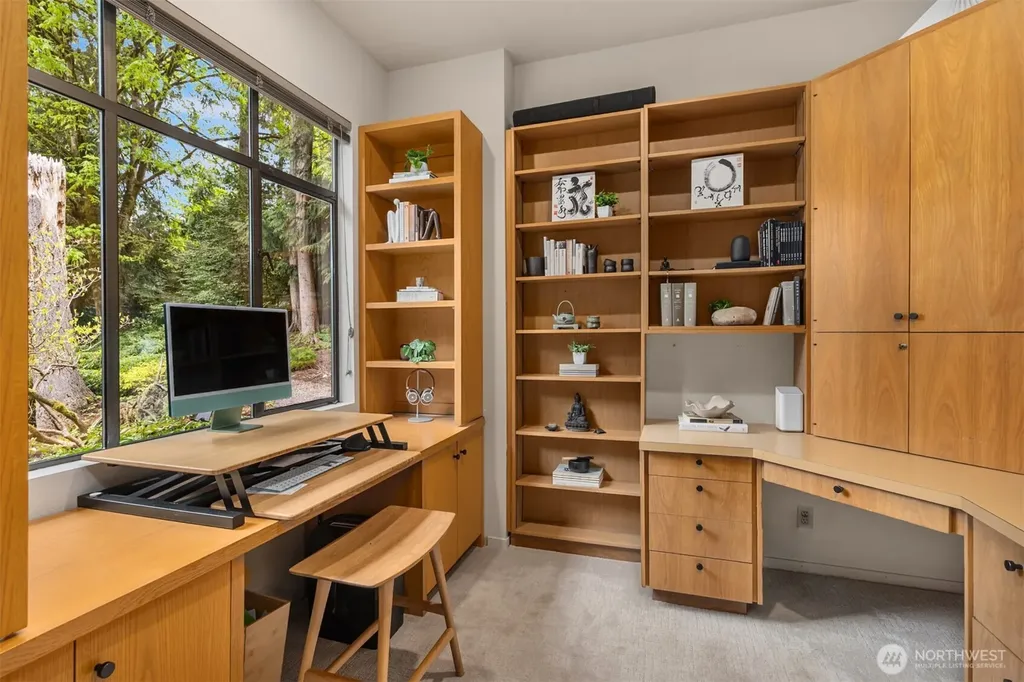 8151 NE Hidden Cove Road Bainbridge Island WA 98110
