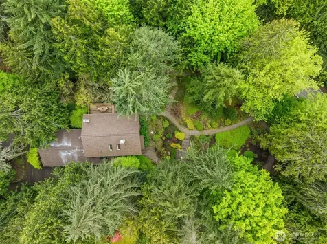8151 NE Hidden Cove Road Bainbridge Island WA 98110