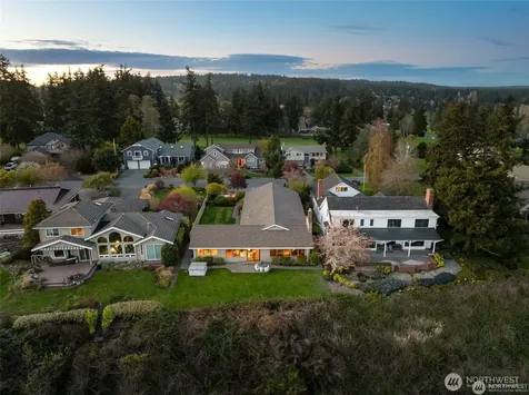 2368 Soundview Drive Langley WA 98260