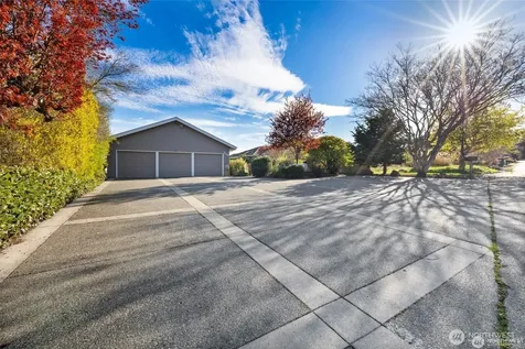 2368 Soundview Drive Langley WA 98260