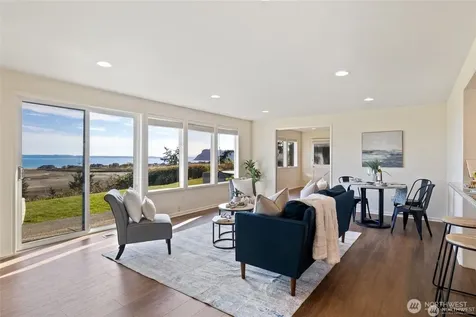 2368 Soundview Drive Langley WA 98260