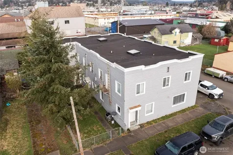 1020 J Street Hoquiam WA 98550