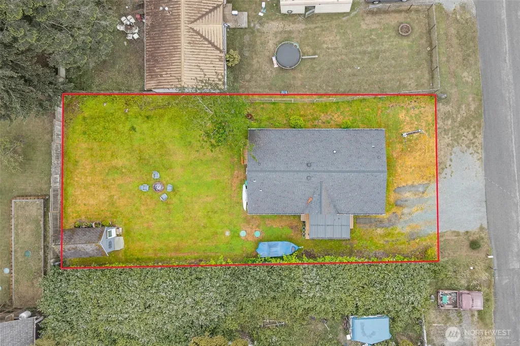 1030 Timber Lane Freeland WA 98249