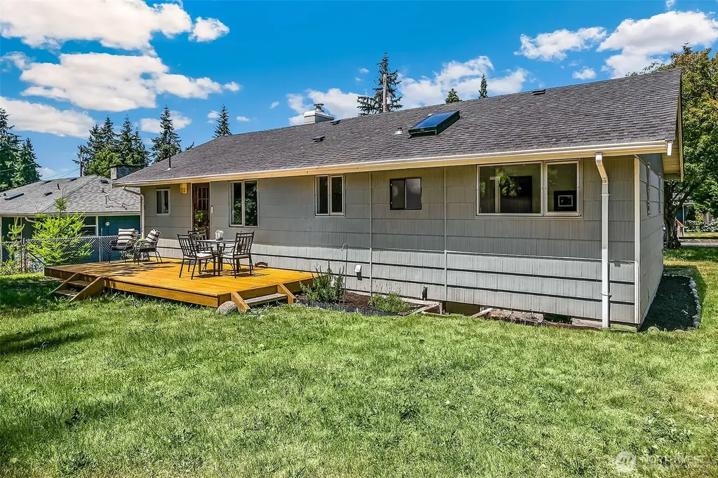 8910 217th Street SW Edmonds WA 98026