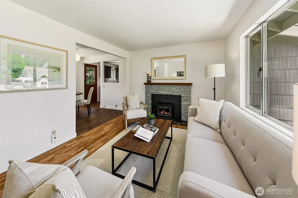 8910 217th Street SW Edmonds WA 98026