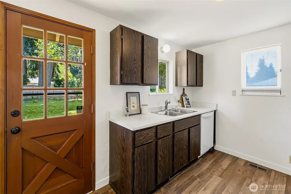 8910 217th Street SW Edmonds WA 98026