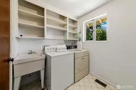 8910 217th Street SW Edmonds WA 98026