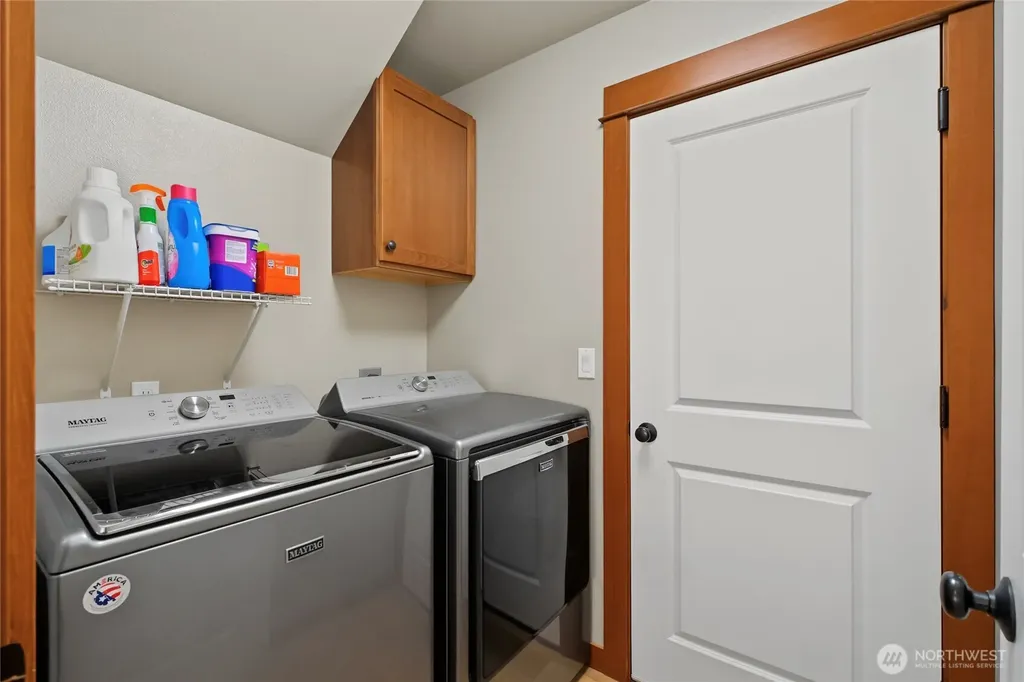 3143 NW Delcon Court East Wenatchee WA 98802